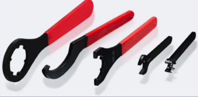ER O-type universal wrench