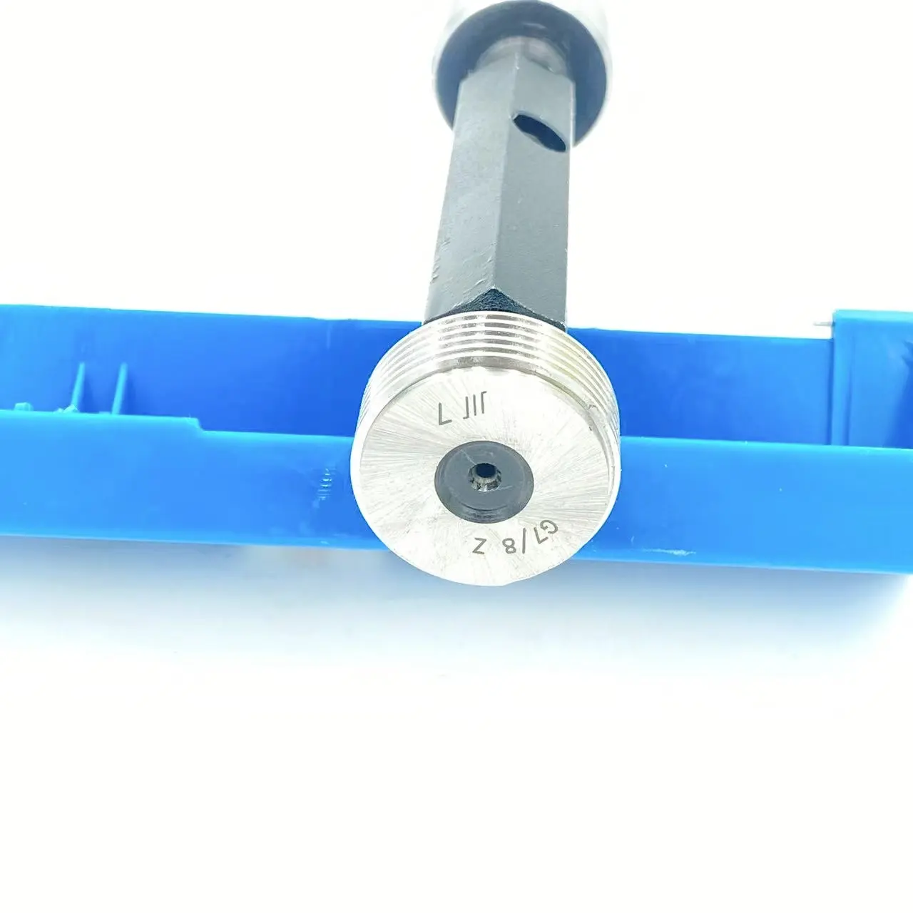 Thread measuring tools