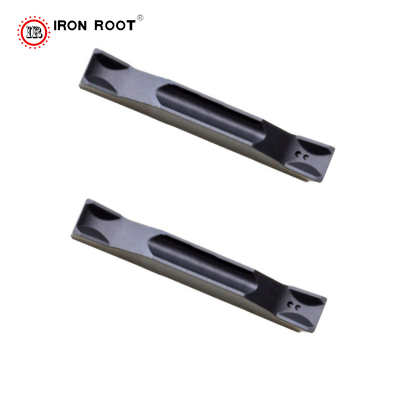 Grooving Insert